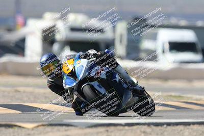 media/Oct-05-2025-CVMA (Sun) [[beeef4f201]]/Race 5-Amateur Supersport Open (Holeshot)/